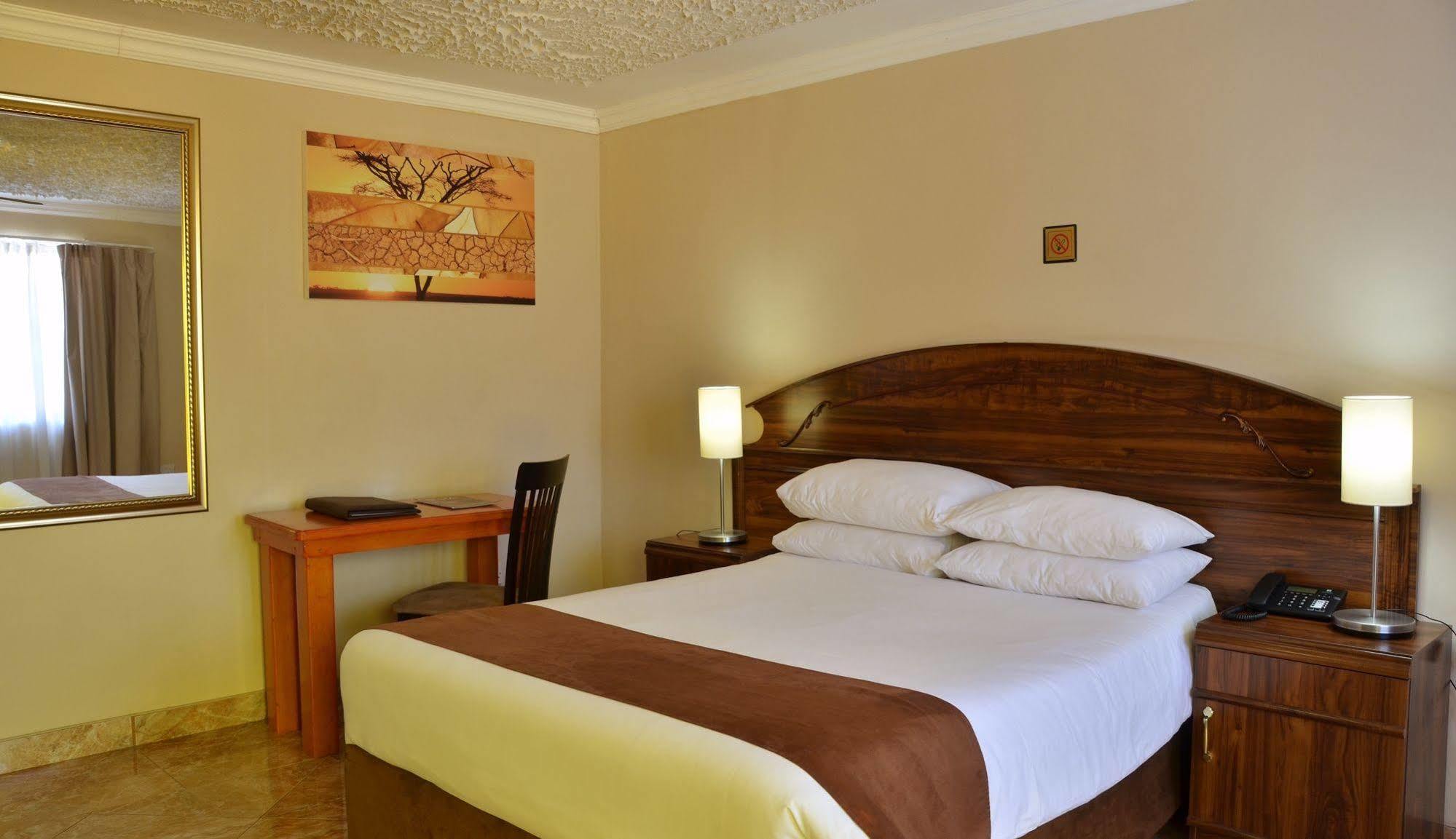 Cresta Jwaneng Hotel Kültér fotó