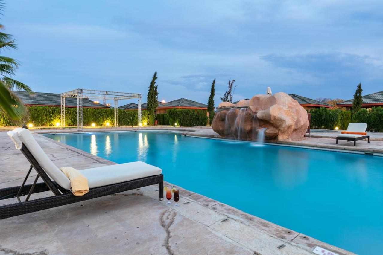 Cresta Jwaneng Hotel Kültér fotó