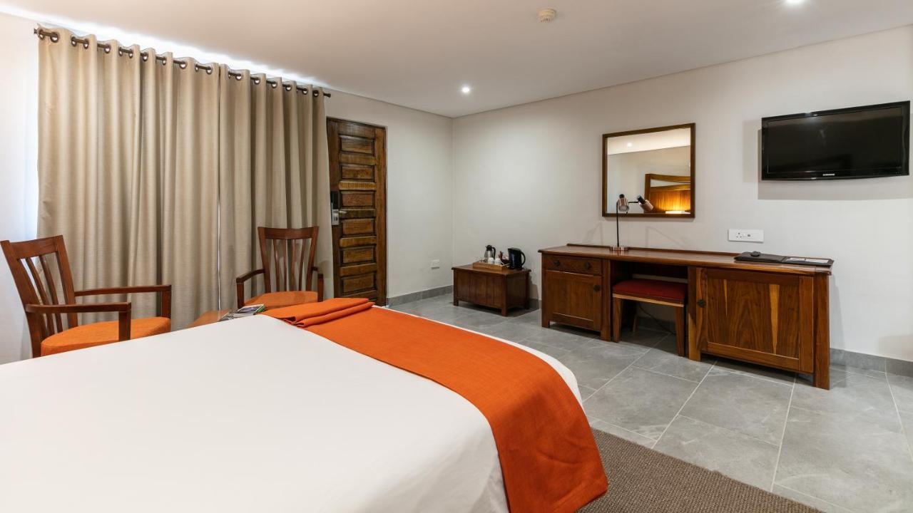 Cresta Jwaneng Hotel Kültér fotó